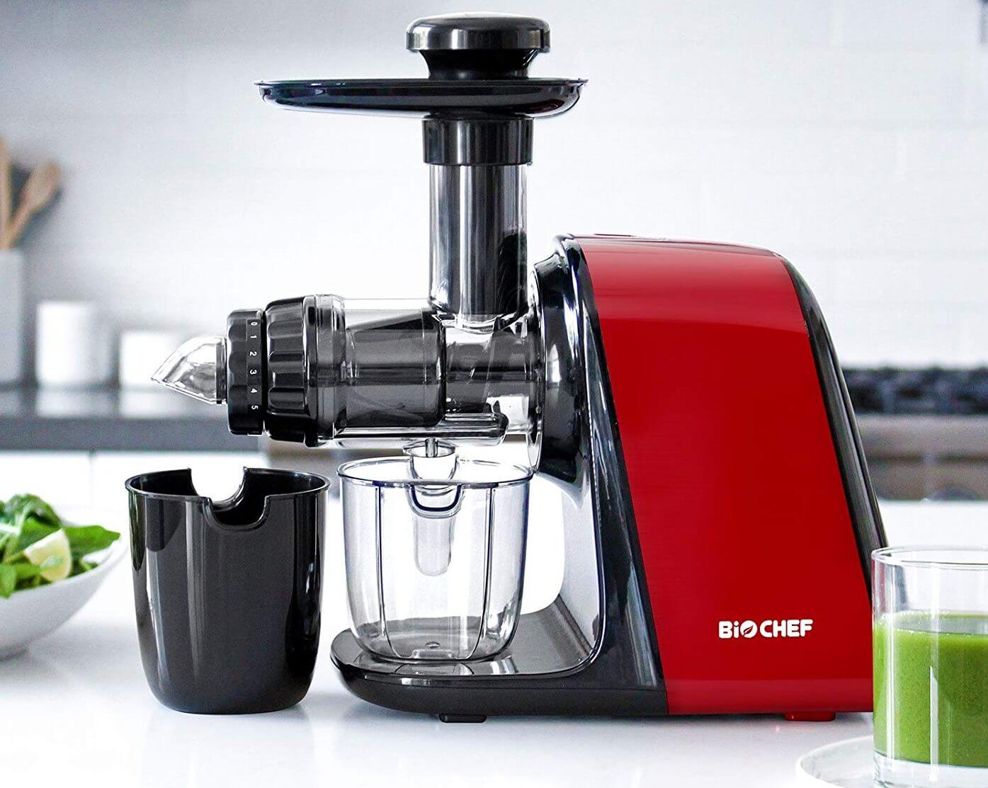 Avis sur l'extracteur de Jus BioChef Axis Compact Cold Press Juicer