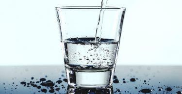 consommer de l'eau distillée